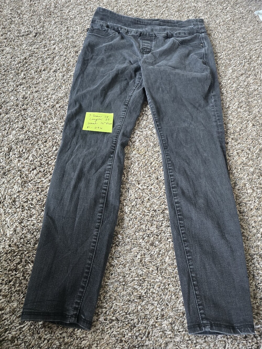 Women Gray Slim Jeans - F 094